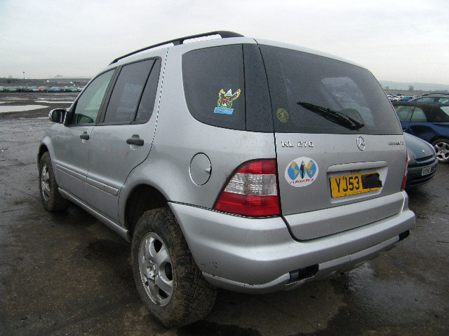 Mercedes ml 270 rear bumper #3