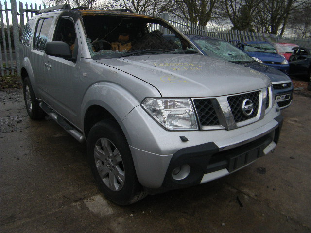 Nissan pathfinder spare parts uk