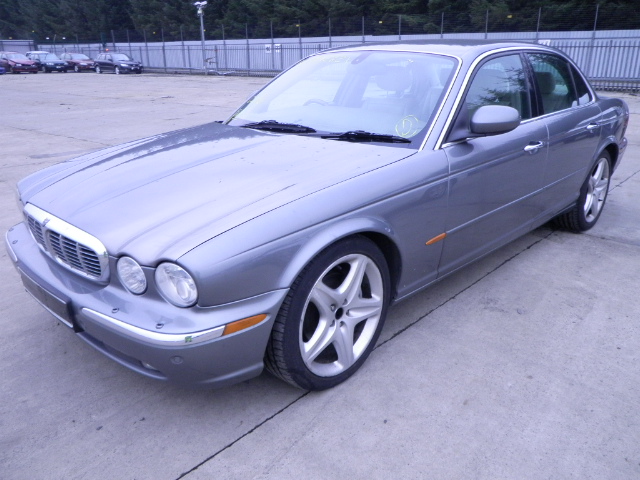2003 JAGUAR XJ6 V6 SE Parts