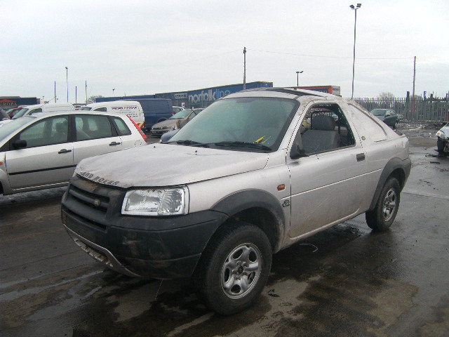 2002 LAND ROVER FREELANDER  Parts