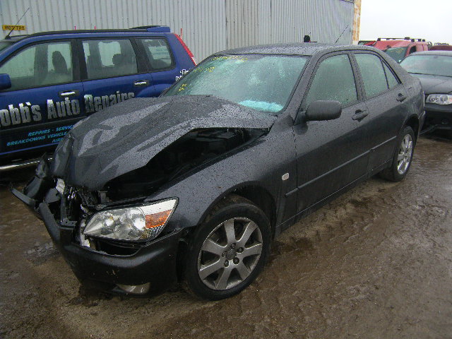 2003 LEXUS IS200 S Parts