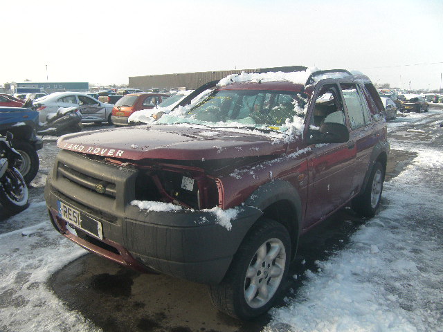 2001 LAND ROVER FREELANDER  Parts