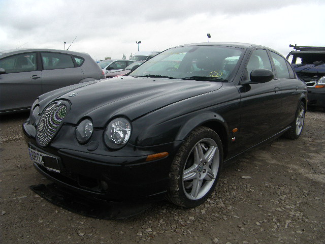 2002 JAGUAR S TYPE V8 Parts