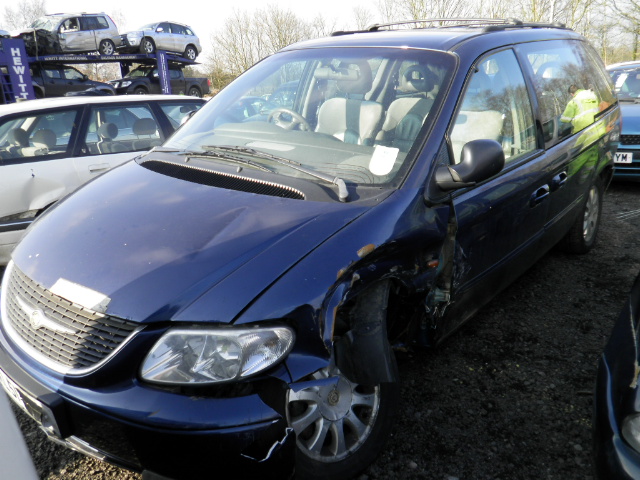2001 CHRYSLER VOYAGER LX Parts
