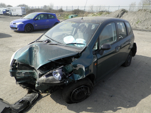 2002 HONDA JAZZ  Parts