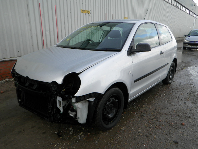 2002 VOLKSWAGEN POLO S Parts