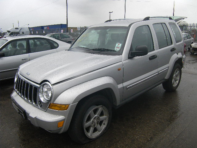 2005 JEEP CHEROKEE  Parts