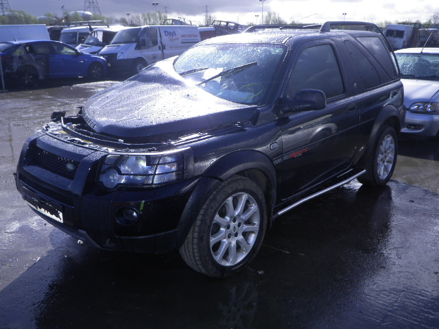 2004 LAND ROVER FREELANDER  Parts