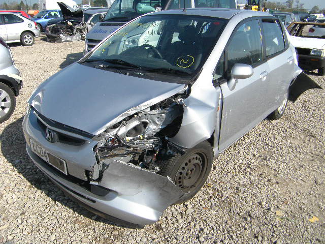 2004 HONDA JAZZ SE Parts