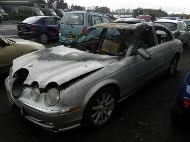 2000 JAGUAR S TYPE V8 Parts
