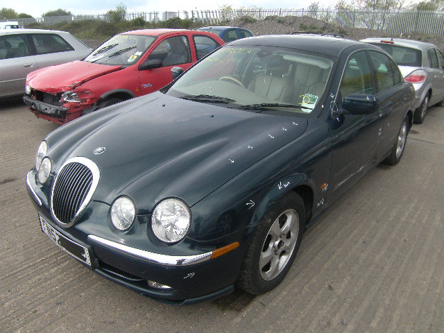 2002 JAGUAR S TYPE  V8 Parts