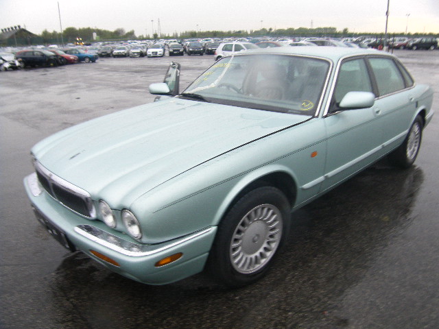 1998 JAGUAR XJ8 AUTO Parts