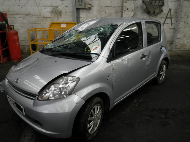 2005 DAIHATSU SIRION S Parts