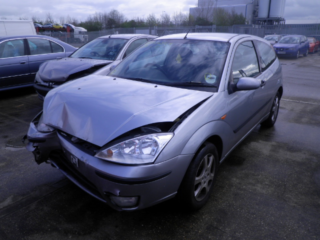 2002 FORD FOCUS  Parts