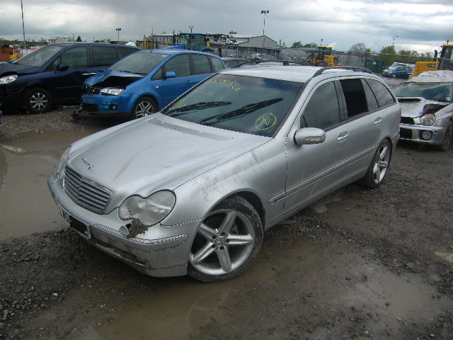 2001 MERCEDES BENZ C200 KOMPRESSOR Parts