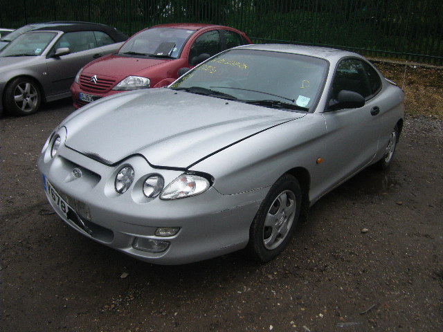 2001 HYUNDAI COUPE 1.6 Parts