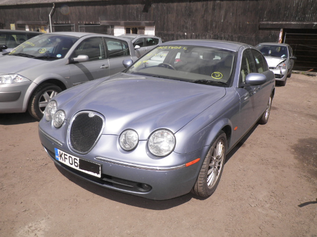 2006 JAGUAR S TYPE SE Parts