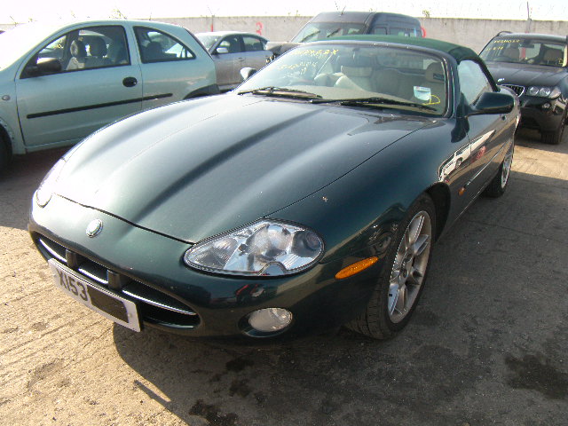 2000 JAGUAR XK8 CONVERTIBLE Parts