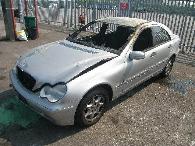 2003 MERCEDES BENZ C220 CDI C Parts