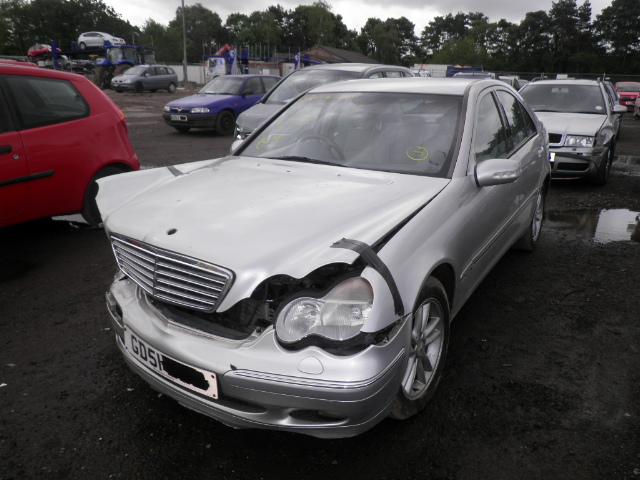 2002 MERCEDES C270 CDI Parts