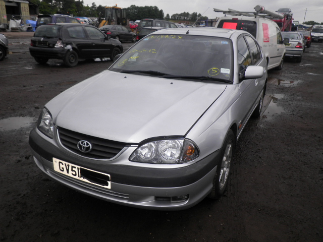 2001 TOYOTA AVENSIS CD Parts