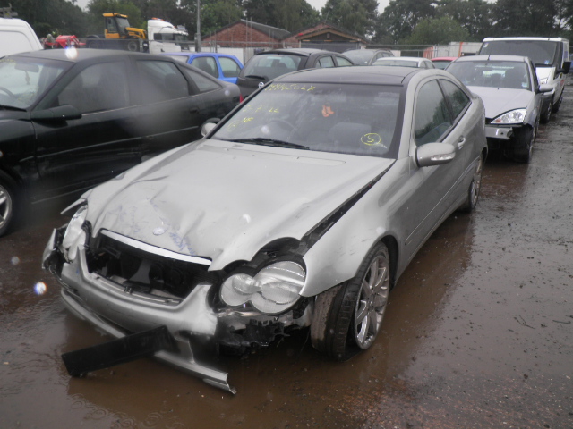 2003 MERCEDES-BENZ C180 KOMPR Parts