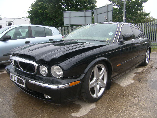 2003 JAGUAR XJ6 V6 AUT Parts