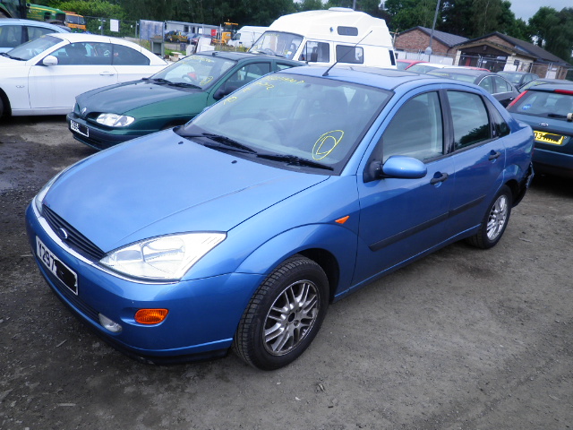 2001 FORD FOCUS GHIA Parts