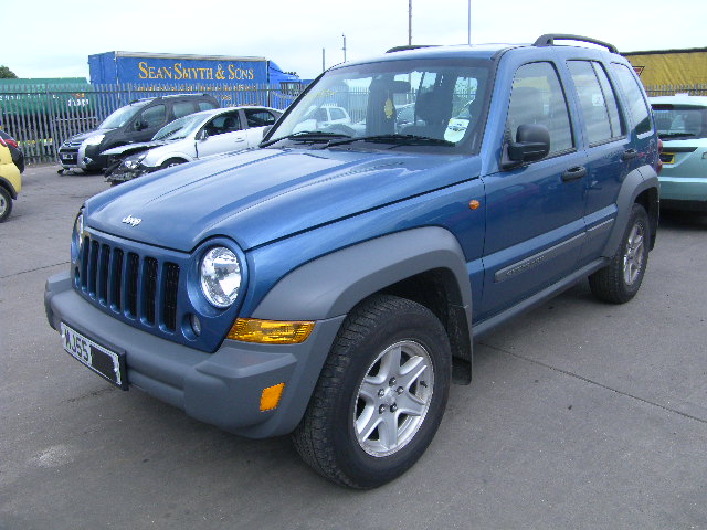 2005 JEEP CHEROKEE  Parts