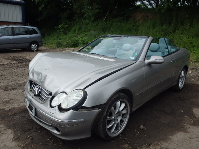 2004 MERCEDES CLK 320 AV Parts
