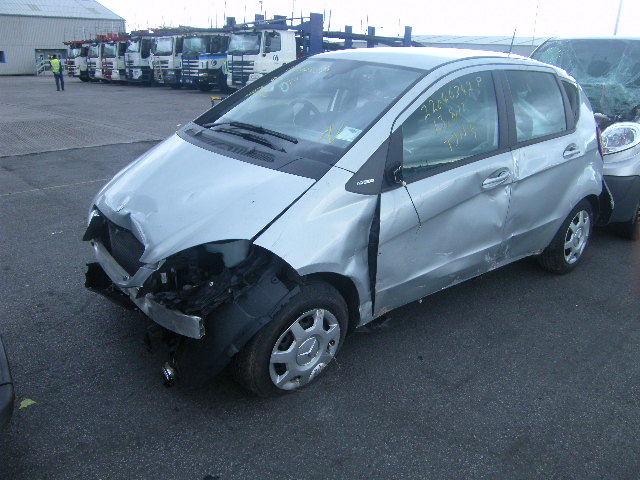 2011 MERCEDES BENZ A 160 BLUEE Parts