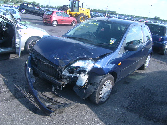 2004 FORD FIESTA LX Parts