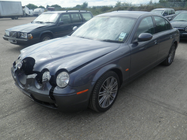 2005 JAGUAR S TYPE SPORT Parts
