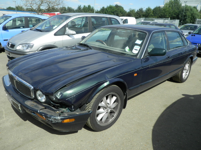 1999 JAGUAR XJ8 AUTO Parts