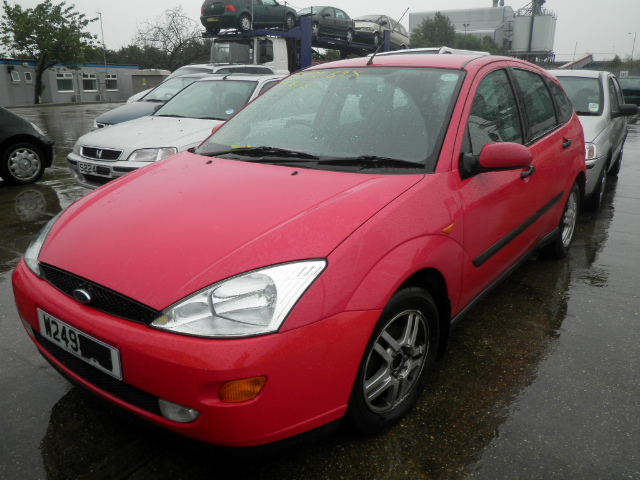 2000 FORD FOCUS ZETEC Parts