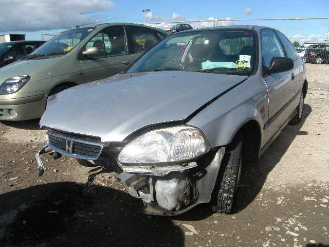 1998 HONDA CIVIC 1.4I Parts