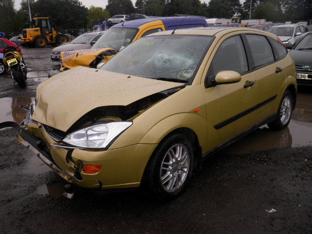 2001 FORD FOCUS GHIA Parts