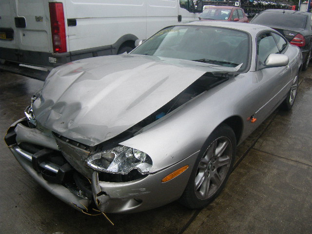 1999 JAGUAR XK8 COUPE Parts