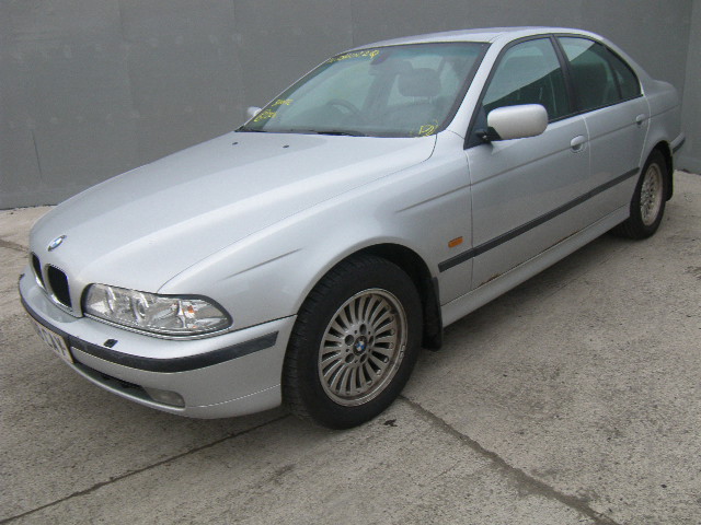 2000 BMW 528 I SE Parts