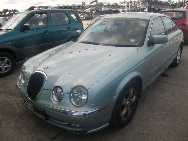 2000 JAGUAR S TYPE V8 Parts
