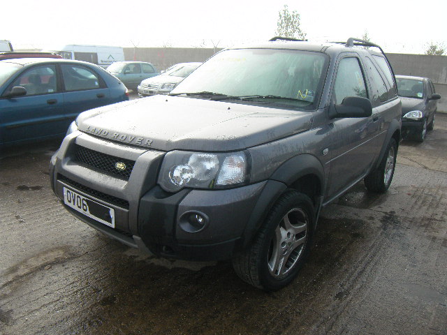 2006 LAND ROVER FREELANDER  Parts