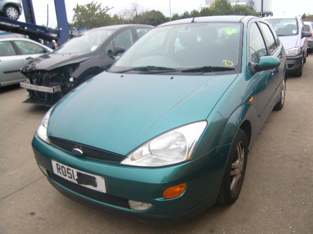 2001 FORD FOCUS ZETEC Parts