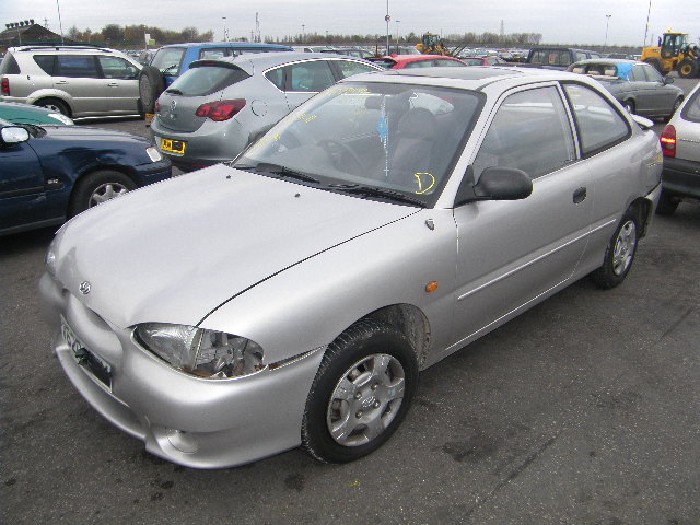 1999 HYUNDAI ACCENT COU Parts