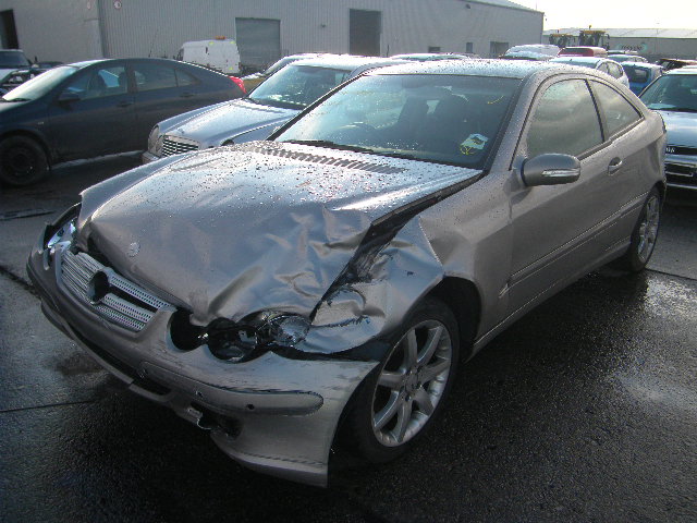 2004 MERCEDES-BENZ C200 KOMPR Parts