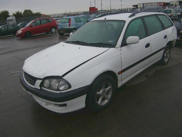 1999 TOYOTA AVENSIS TD Parts