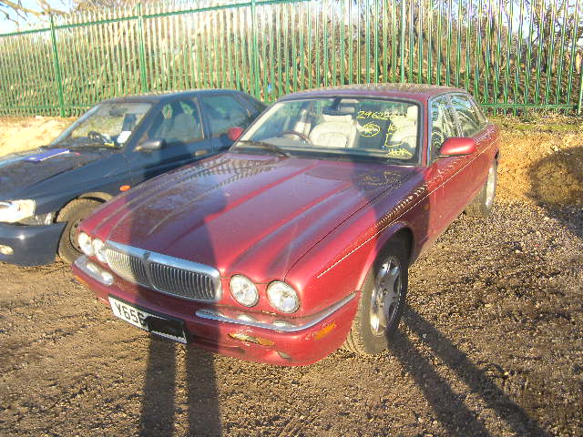 2001 JAGUAR SOVEREIGN  Parts