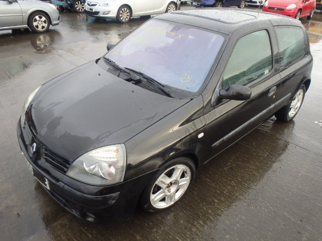 2005 RENAULT CLIO DYNA Parts