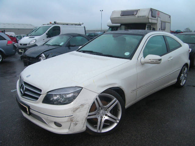 2010 MERCEDES CLC220 CDI  Parts