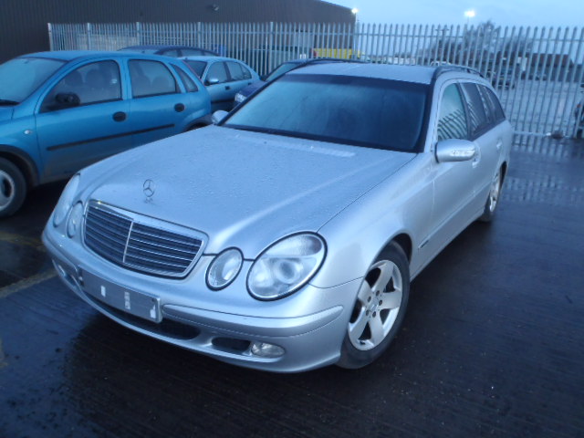 2003 MERCEDES E CLASS E270 CDI C Parts