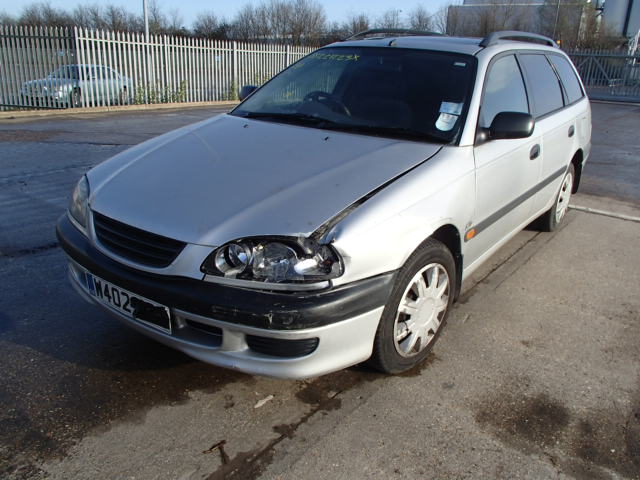 2000 TOYOTA AVENSIS GS Parts